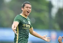 北京国安稳扎稳打,张玉宁再度破门而入